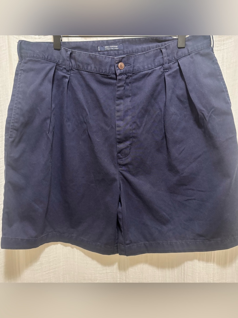 Polo Ralph Lauren Vintage Double-Pleated Chino Shorts In Navy Blue. Size 36